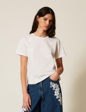 T-shirt ajusté avec fleurs au crochet