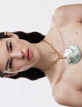 Pendentif coquillage nacre plaqué or Zalio, U
