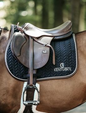 Schabracke LEATHER FISHBONE JUMPING schwarz