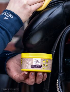 Sattelseife mit Schwamm 250ml