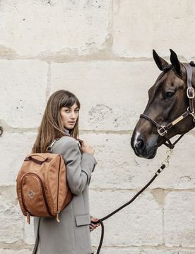 Helmtasche CHESTNUT braun