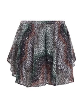 Chic Mini Skirt for Spring Summer 26