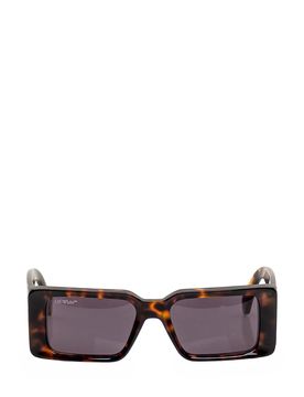 Stylish Sunglasses - Summer 2025