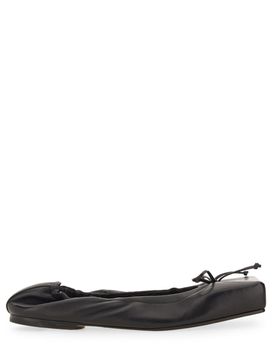 JACQUEMUS The Ballet Ballerinas