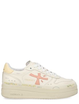 Stylish Sneakers for Women - Perfect for SS26