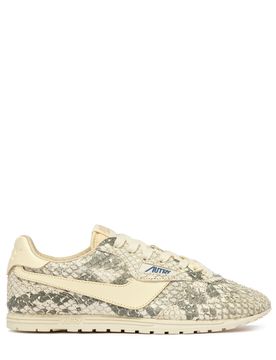 Women's Flat Shoes - Autry Style