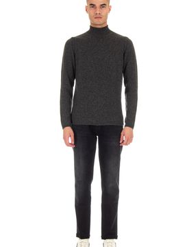 Men's Stylish Sweater for Fall/Winter 2023