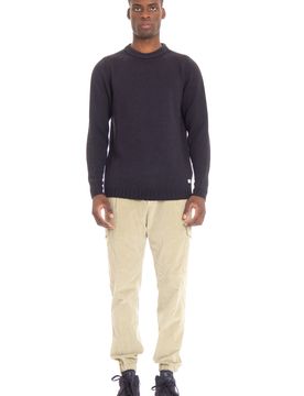 Classic Men's Sweater for Fall/Winter 2025