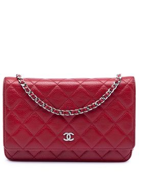 CC Quilted Caviar Wallet on Chain