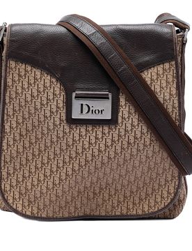 Issimo Trotter Canvas Street Chic Crossbody