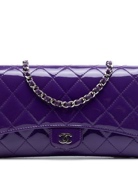 CC Quilted Patent Wallet On Chain