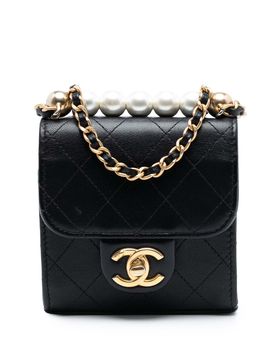 Mini Goatskin Chic Pearls Clutch On Chain