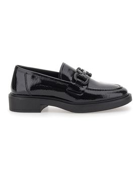 Mocassini neri in vernice 24175001 39