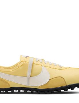 Nike Moon OG W "Soft Yellow"