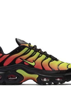 Nike Air Max Plus W "Solar Red"
