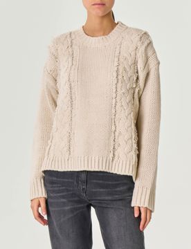 Maglia color ecrù in misto viscosa lana e angora a trecce con frange