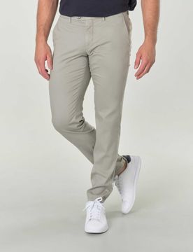 Pantaloni chino Brad color salvia in twill di lyocell stretch