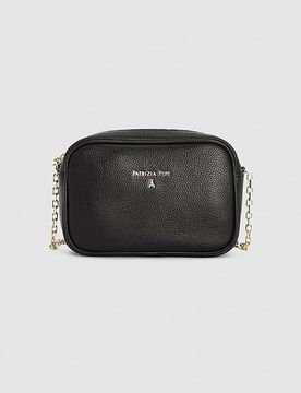 Cross bag nera in pelle con catena dorata regolabile e scritta logo dorata sul davanti