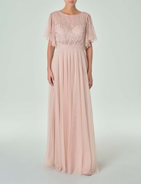 Abito lungo rosa cipria in tulle con mantellina ricamata in paillettes e perline tono su tono