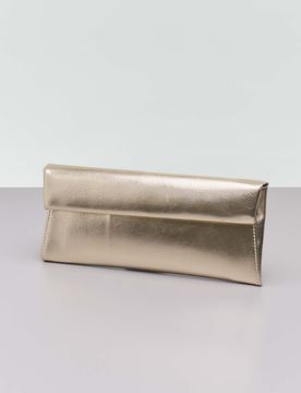 Pochette color oro a busta in ecopelle effetto laminato
