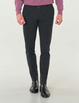 Pantalone chino Brad antracite in tessuto armaturato di cotone stretch