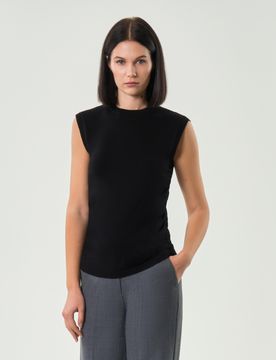Maglia nera senza maniche in misto viscosa con arricciature lungo i fianchi