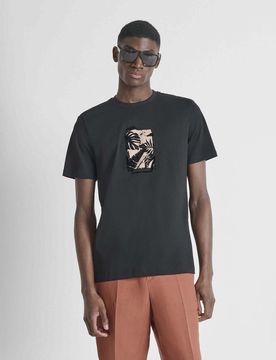 T-shirt nera in cotone con stampa a palme