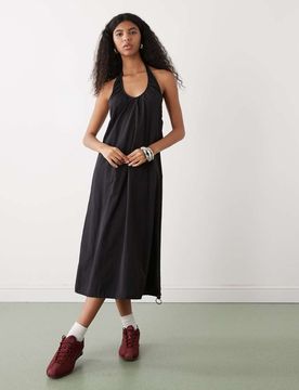 Voluminöses, gerafftes Neckholder-Midikleid aus Nylon in Schwarz-Brown Brown 36