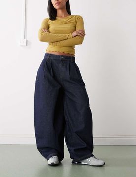 Weite Jeans in blauer Waschung mit Bundfalten-Bunt Bunt W38