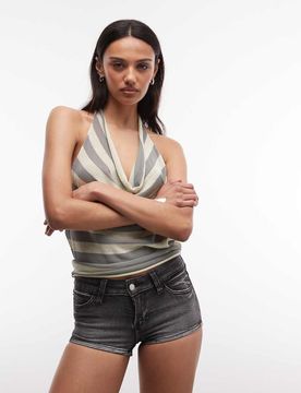 Booty Bei - Jeans-Hotpants in schwarzer Waschung Schwarz W36