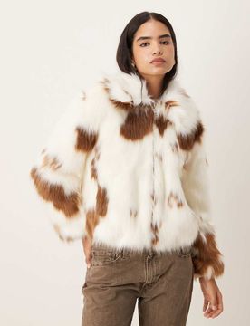 Kurze Kunstpelzjacke mit Kuhfellmuster-Bunt Bunt 2XS