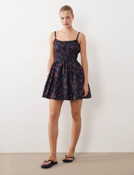 Mini-Hängerkleid in Marineblau mit Riemchenträgern und Erdbeermuster-Navy Navy XS