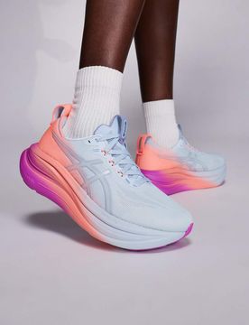 Gel-Nimbus 28 Sunny Sizzle - Lauf-Sneaker in Himmelblau und Pfirsich Blau 43.5