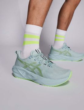 Novablast 5 - Sneaker in Salbeigrün Grün 42.5