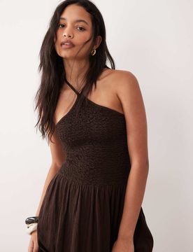 Camisole-Midikleid in Schokobraun mit Knitterstruktur und Neckholder-Brown Brown 36