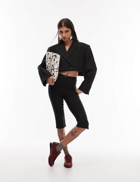 Caprihose in Schwarz mit Ziernaht und Schlitz Schwarz 44