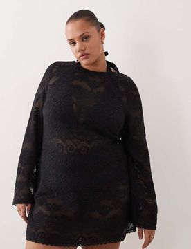 ASOS DESIGN Curve - Minette - Mini-Strandkleid aus Häkelspitze in Schwarz Schwarz 46