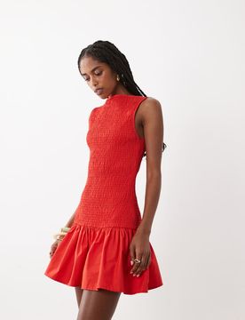 Gesmoktes Minikleid in Rot mit tiefer Taille Rot S