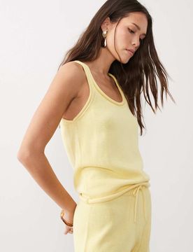 Gestricktes Camisole-Oberteil aus Baumwollmix in Gelb mit U-Ausschnitt, Kombiteil Gelb L