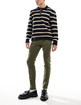 Enge Chinohose in Khaki-Grün Grün 46 Regular