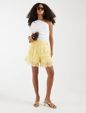 Elegante Satin-Shorts in Zitronengelb mit Spitzenbesatz-Weiß Weiß 40
