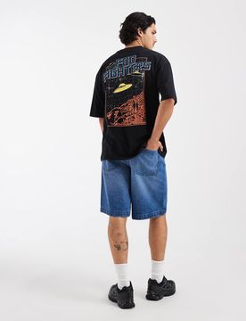 Oversize-T-Shirt in Schwarz mit „Foo Fighters"-Ufo-Print Schwarz 2XS