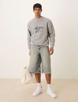 Länger geschnittene Jeans-Jorts in verwaschenem Grau Grau 52