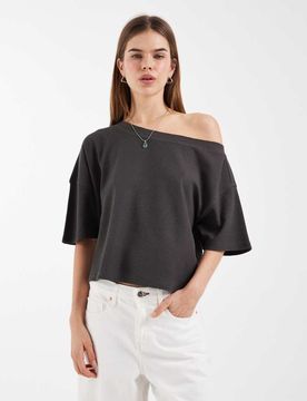 Schulterfreies, kastiges T-Shirt in Anthrazit mit Waffelstruktur-Grau Grau XS