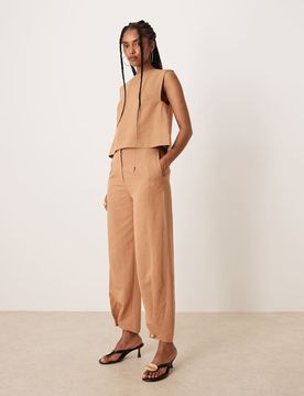 Pantalon habillé d'ensemble en lin avec ourlet à patte de boutonnage - Fauve-Marron 38