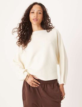 Pull en maille ultra douce à manches chauve-souris - Écru-Blanc S