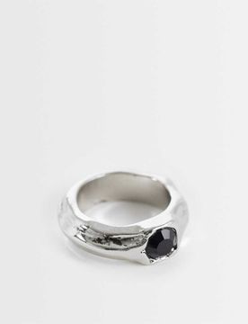 Ring in geschmolzener Silberoptik mit schwarzem Stein Silber L