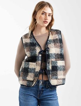 Weste aus Teddyfleece mit Karomuster und Schleifen-Bunt Bunt M