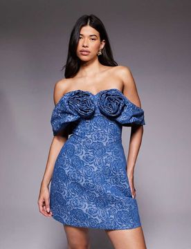 Robe bandeau en denim à motif fleuri avec épaules dénudées et fleurs oversize-Multicolore 38