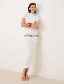 Jupe mi-longue d'ensemble à bords ondulés en tissu texturé - Blanc XL